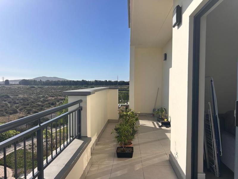 To Let 1 Bedroom Property for Rent in Sandown Western Cape